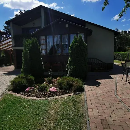 Gyoengyviraghaz Tatil Evi Siofok